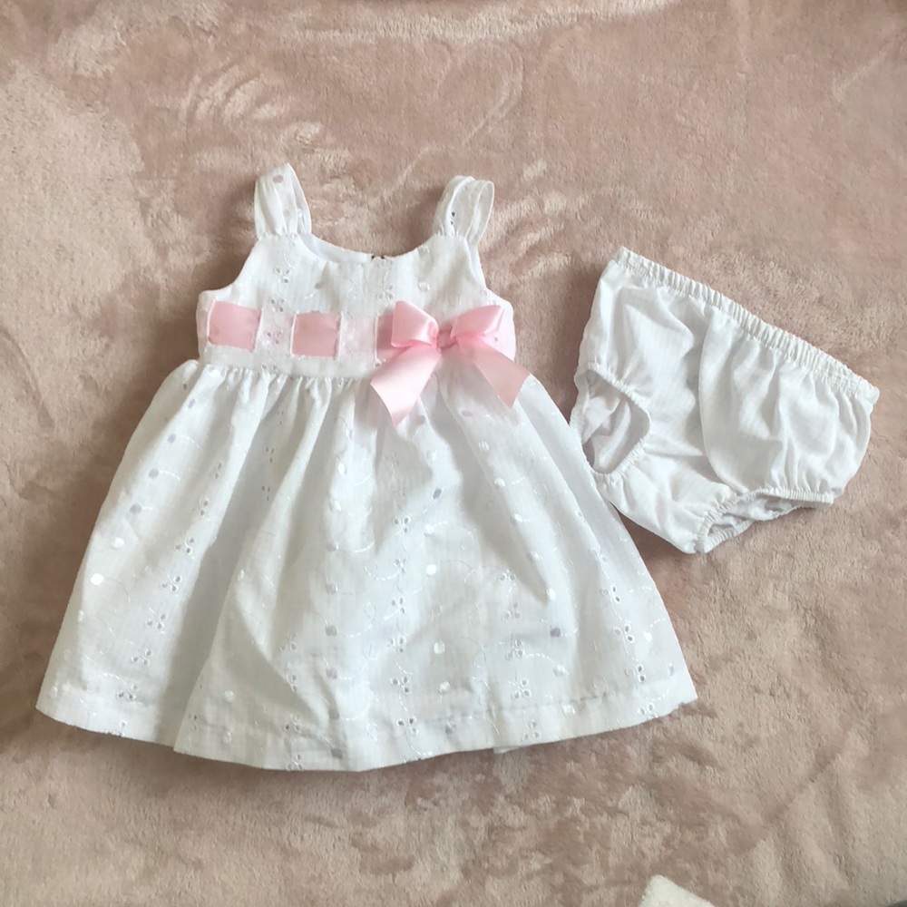 New White Eyelet Dress 12 mo